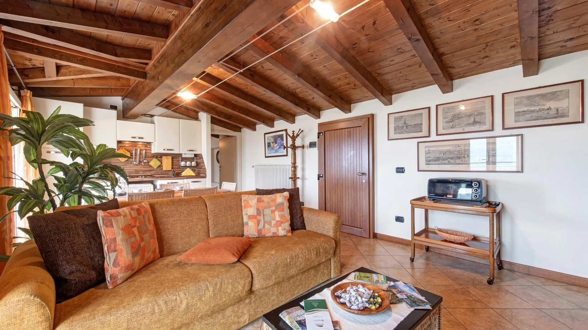 Apartmán Splendido Loft Panoramico Veleso 0*,