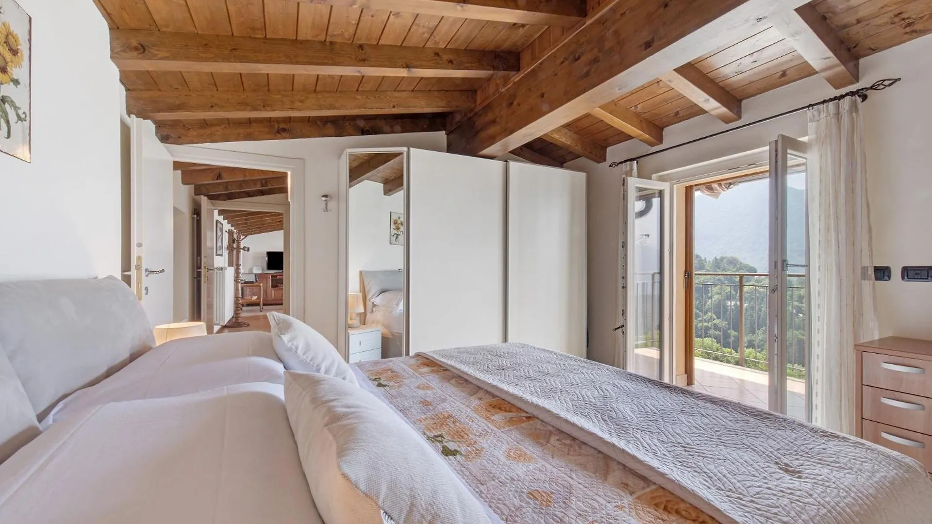 Apartament Splendido Loft Panoramico Veleso